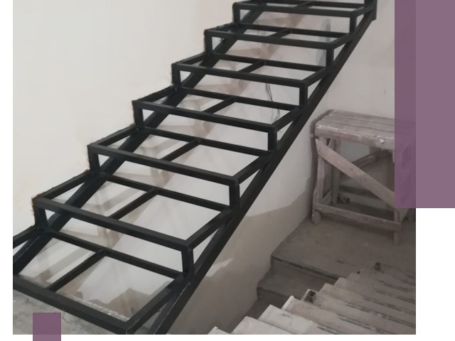 Демонтаж лестниц на металлокаркасе в Малгобеке: быстрый вывоз и разбор