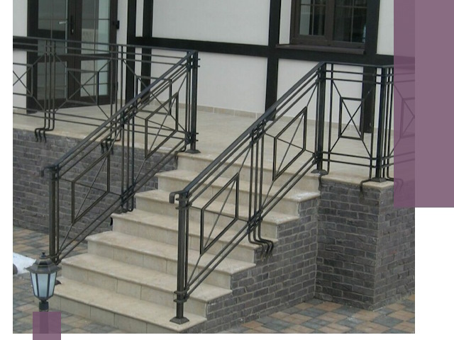 Перила для крыльца в Малгобеке — монтаж, изготовление и установка