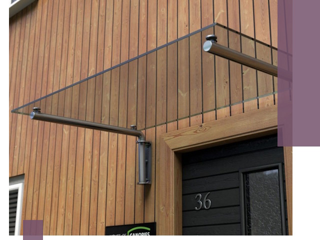 Стеклянные козырьки на входы и фасады в Малгобеке